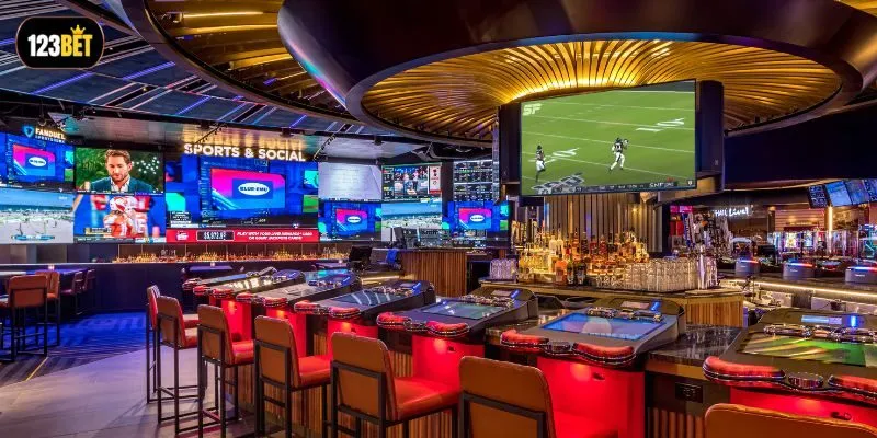 Các sảnh cược đa dạng từ Baccarat đến Roulette với giao diện trực quan, minh bạch